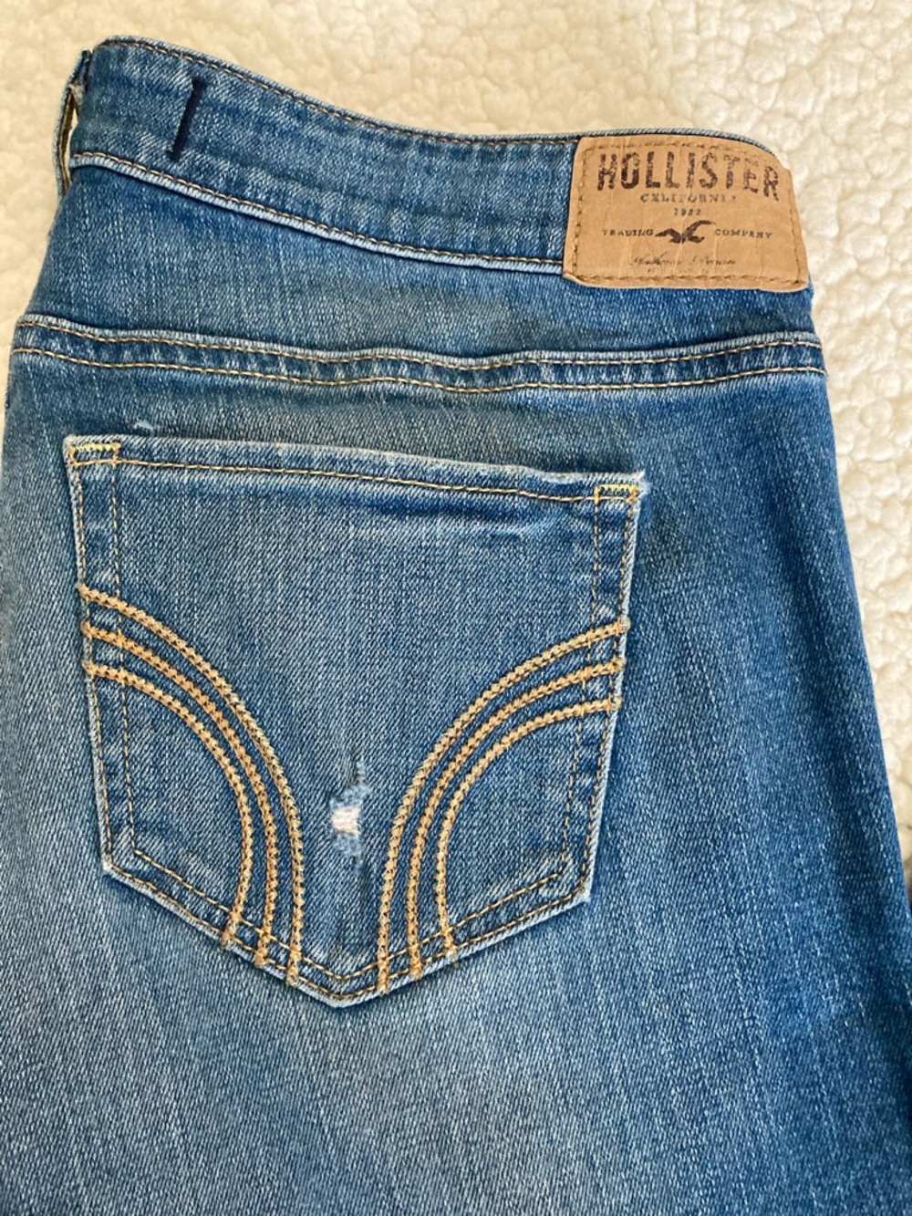 HOLLISTER JEANS 9R LIKE NEW - Picture 8 of 8